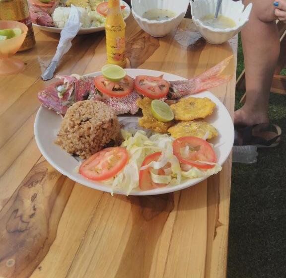 בית מלון כפרי Posada Donde Uriel Playa Tranquila