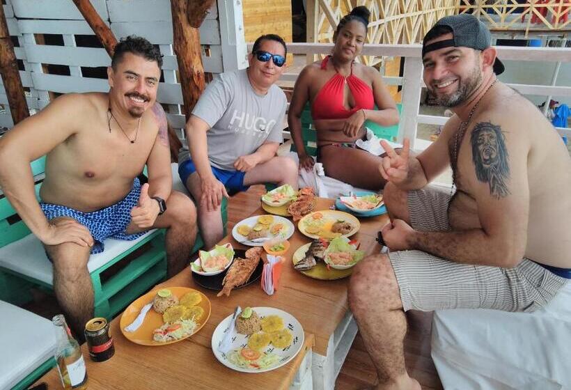 בית מלון כפרי Posada Donde Uriel Playa Tranquila