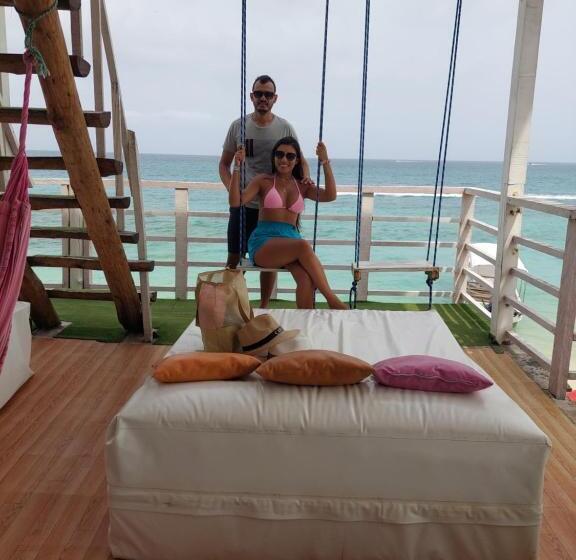 בית מלון כפרי Posada Donde Uriel Playa Tranquila