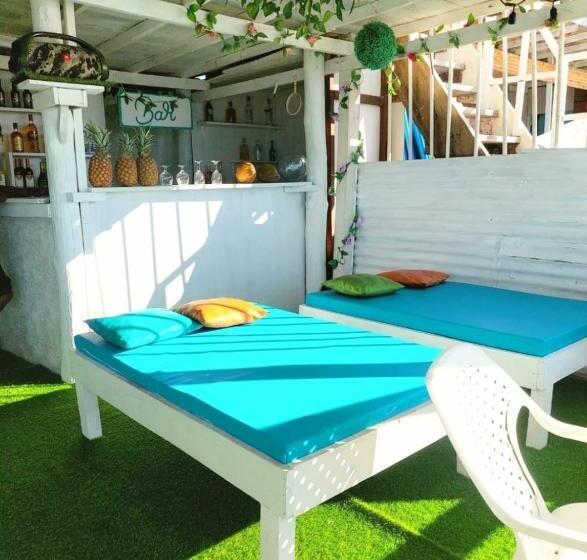 בית מלון כפרי Posada Donde Uriel Playa Tranquila