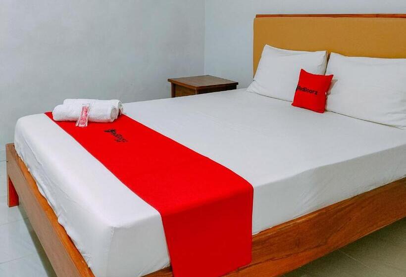 בית מלון כפרי Reddoorz At Omah Candi Sari Near Airport Yia