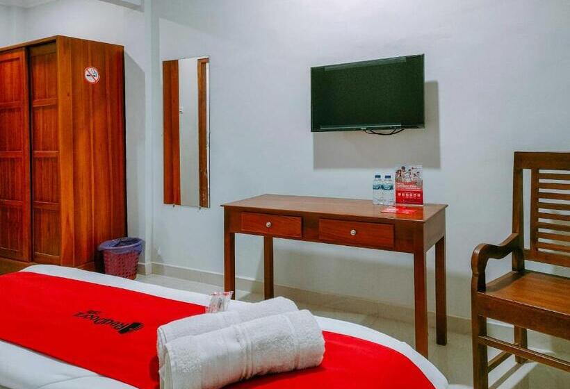 בית מלון כפרי Reddoorz At Omah Candi Sari Near Airport Yia