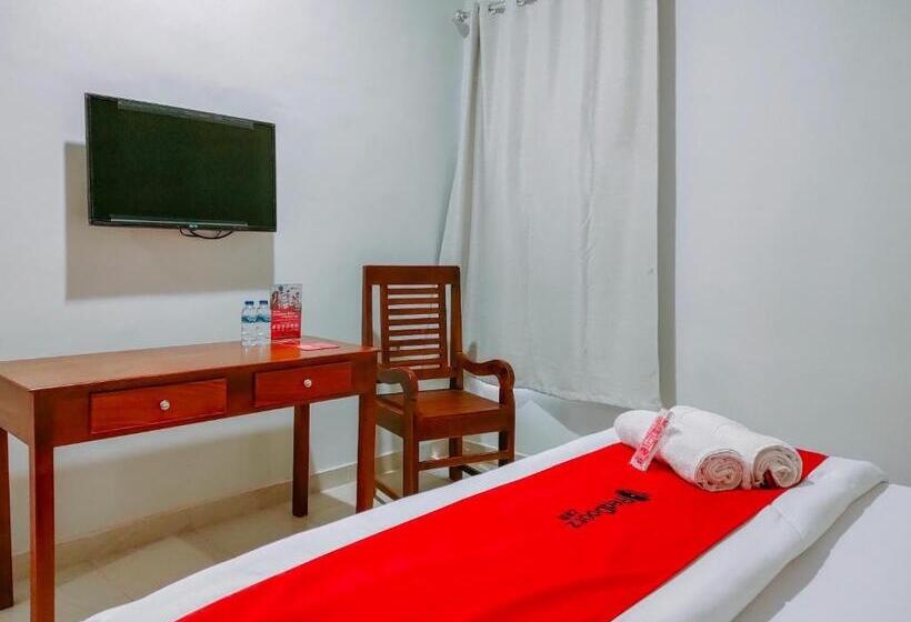 בית מלון כפרי Reddoorz At Omah Candi Sari Near Airport Yia