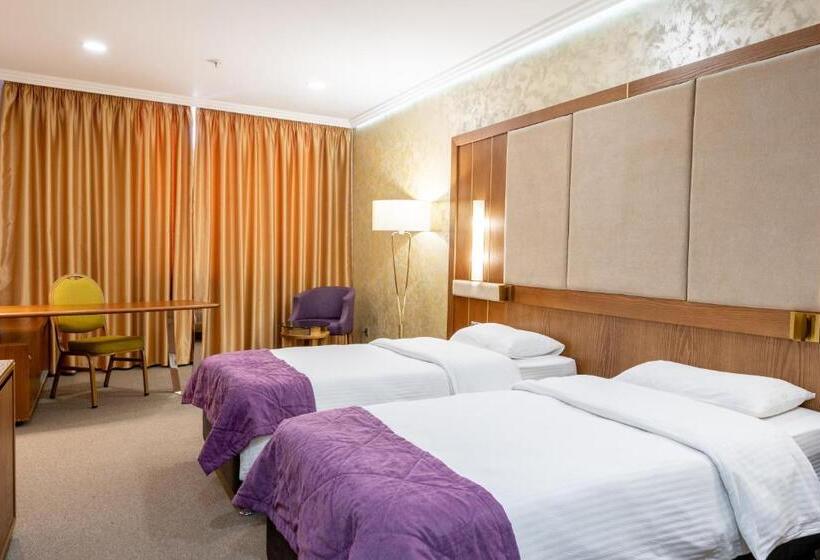 هتل Reikartz Sky Almaty