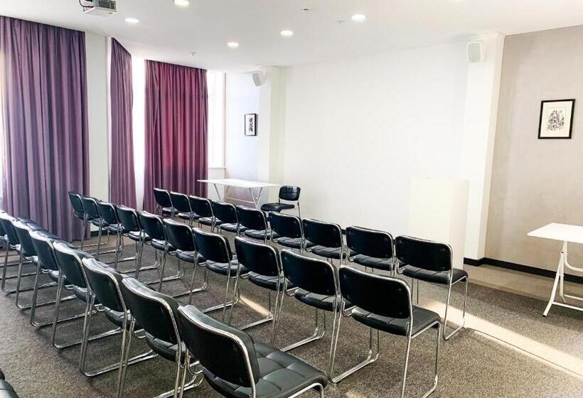 هتل Reikartz Sky Almaty