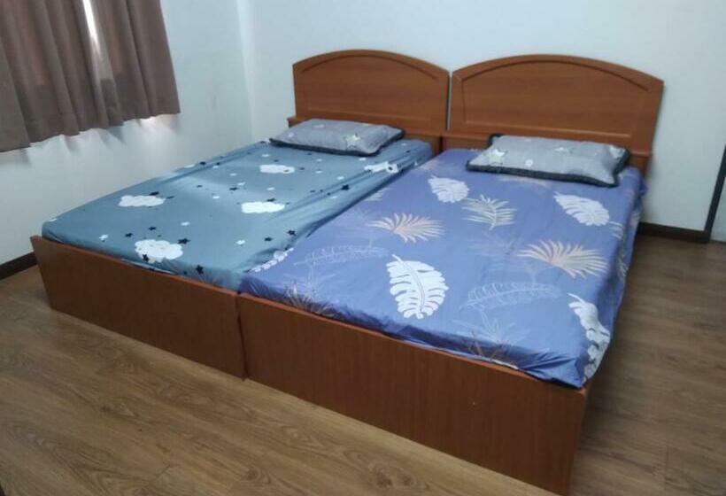 בית מלון כפרי Spot On 90341 Jackie Home