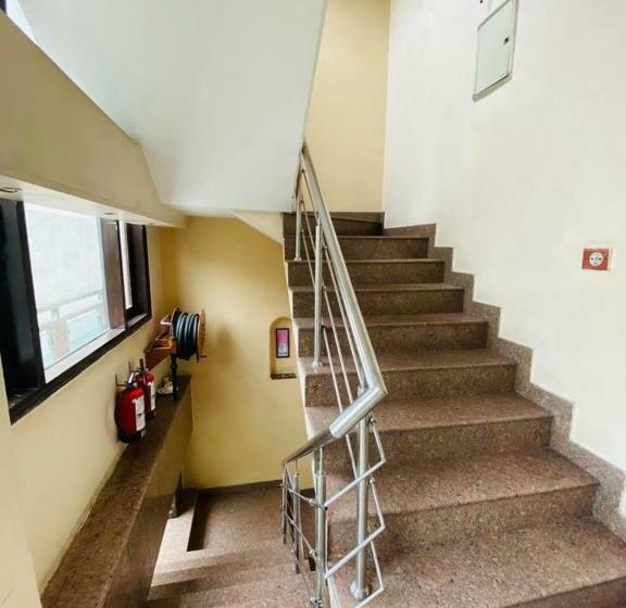 Hotel Lloyd Residency Nehru Place