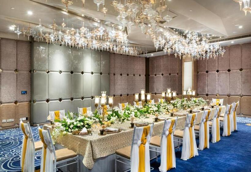 酒店 Taj Lakefront Bhopal