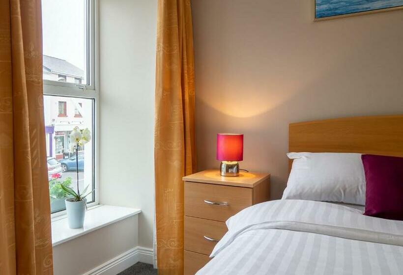 בית מלון כפרי The Woodfield