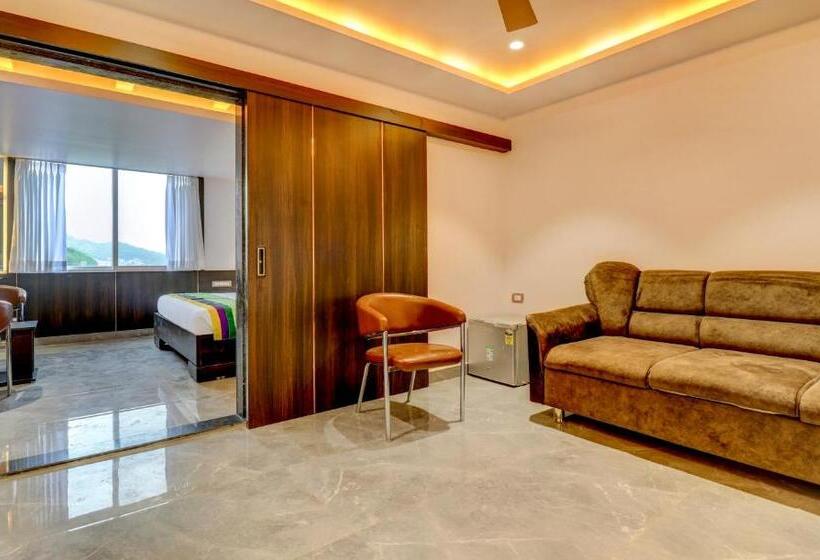 酒店 Treebo Siesta Muralinagar