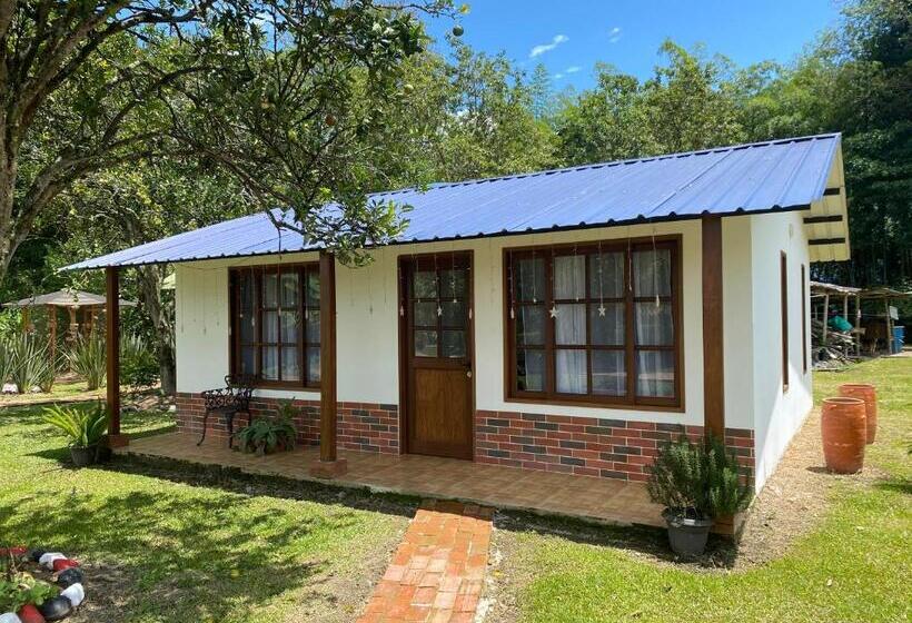 פנסיון Cabaña La Guitarra