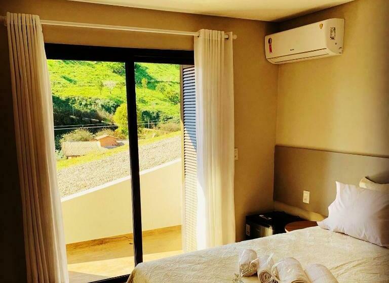 پانسیون Casalta Pousada