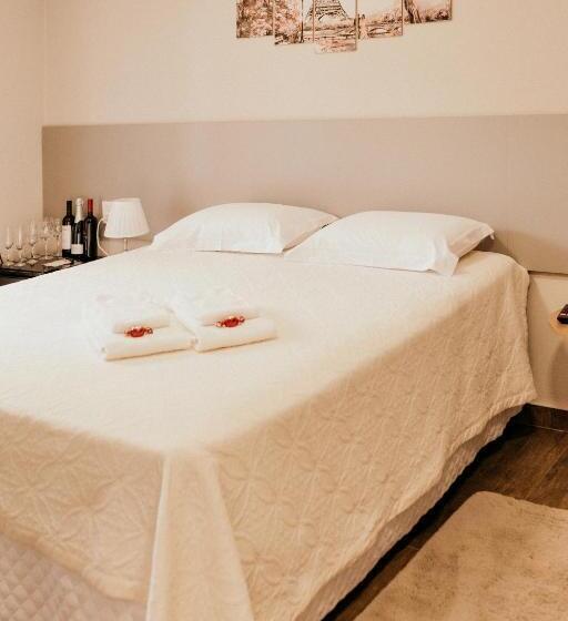 پانسیون Casalta Pousada