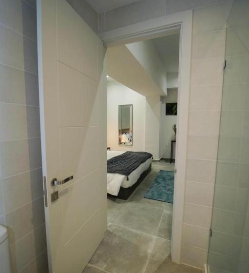 پانسیون Guest House Capital Inn