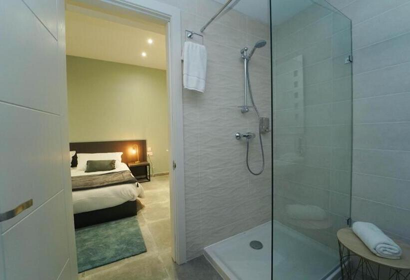 پانسیون Guest House Capital Inn