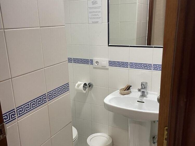 پانسیون Hostal Fleming