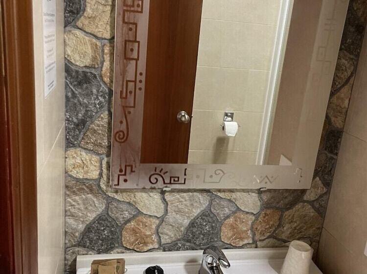 پانسیون Hostal Fleming