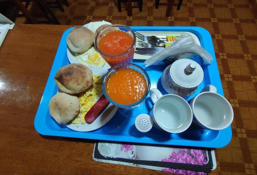 Пансион Hostel Las Gardenias Ayacucho