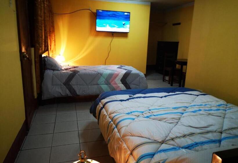 Пансион Hostel Las Gardenias Ayacucho