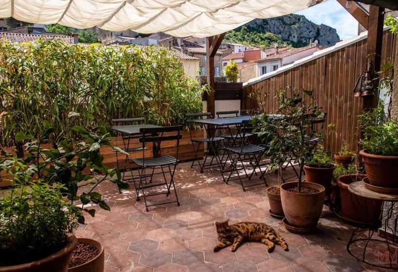 Пансион Origines