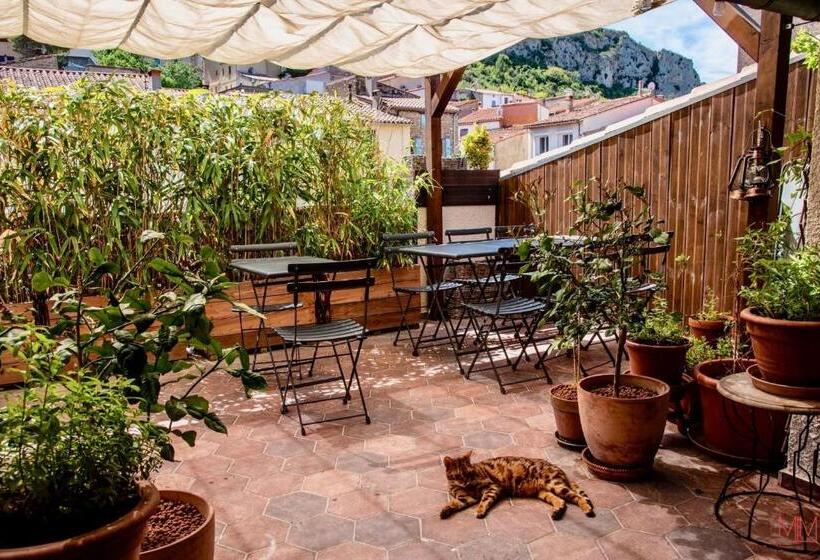 Пансион Origines