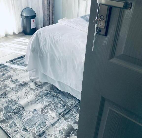 פנסיון President Guest Lodge