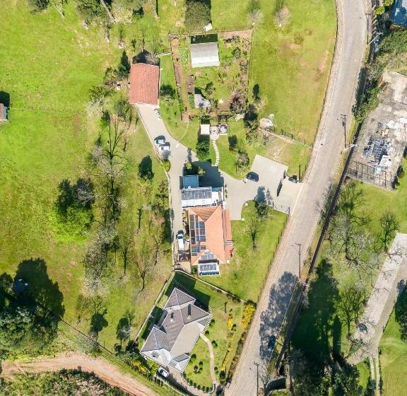 Пансион Umani Pousada