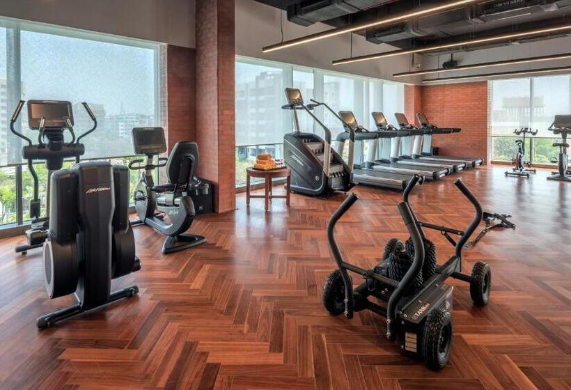 Radisson Blu Hotel & Spa, Nashik