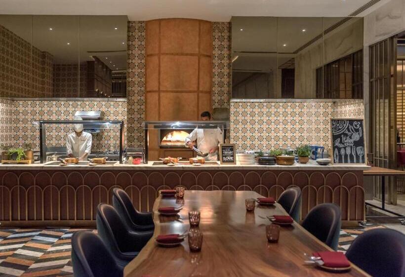 Radisson Blu Hotel & Spa, Nashik