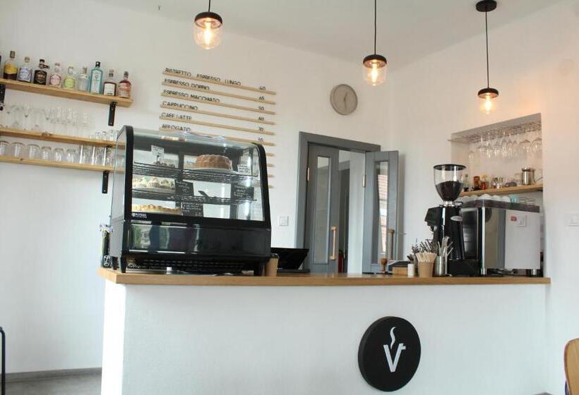 민박 Kafe V Obýváku