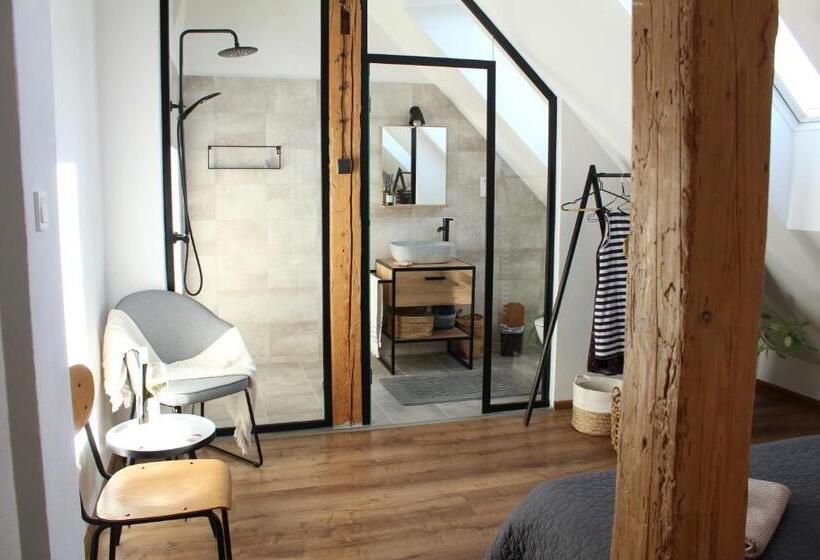 민박 Kafe V Obýváku