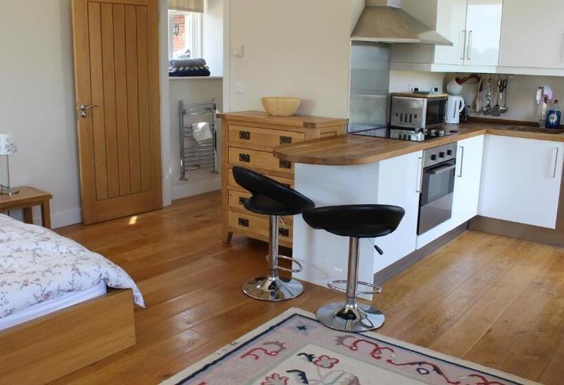 Bed and Breakfast Little Park Farm Queen Anne Farmhouse & Apartments