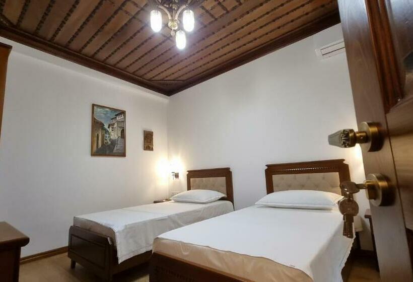 住宿加早餐  Master