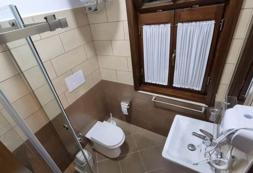 住宿加早餐  Master