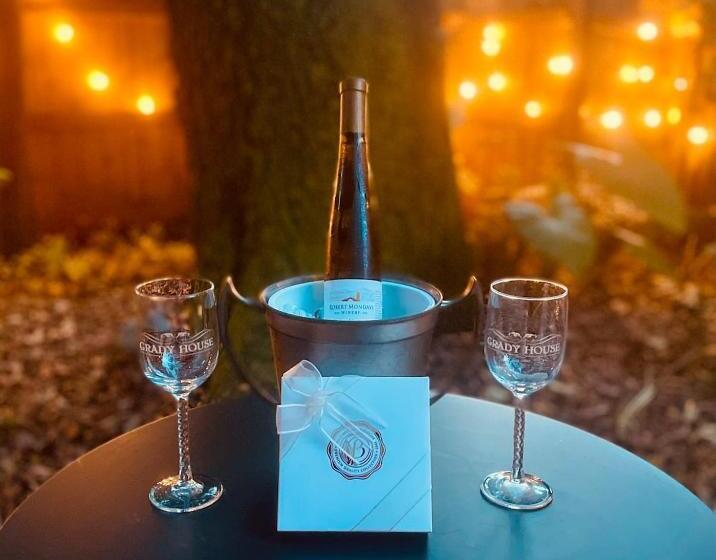 Grady House Bed And Breakfast