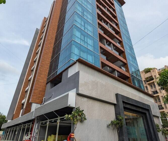 Отель Ar Suites Jewels Royale Koregaon Park Nx