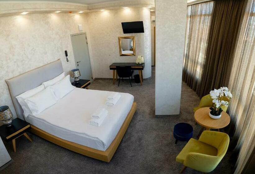 ホテル City Petrich