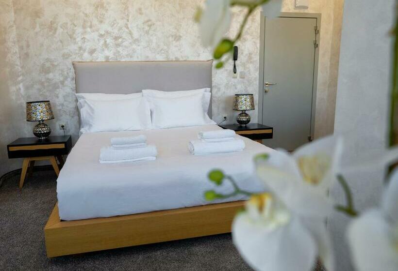 ホテル City Petrich