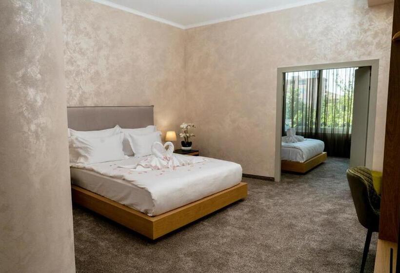 ホテル City Petrich