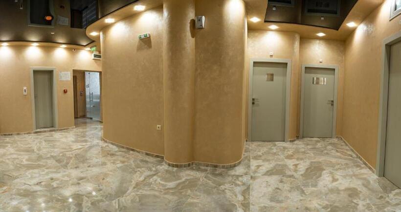 ホテル City Petrich