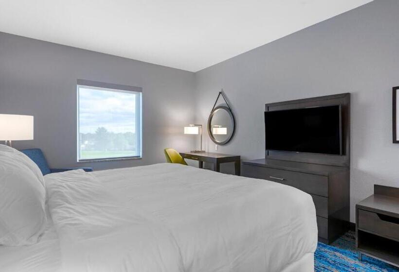 فندق Comfort Inn & Suites Adrian