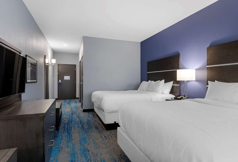 فندق Comfort Inn & Suites Adrian