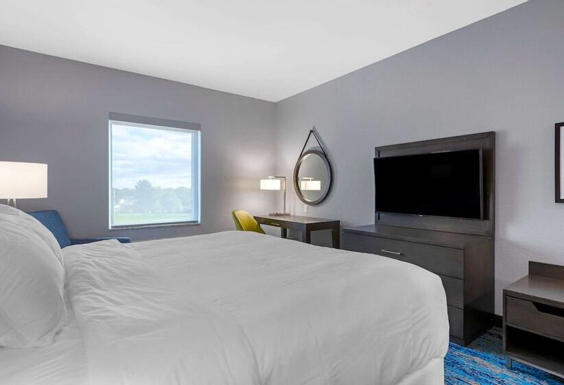 فندق Comfort Inn & Suites Adrian