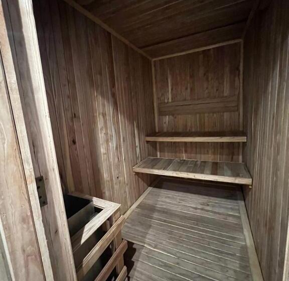 فندق Days Inn Zarate