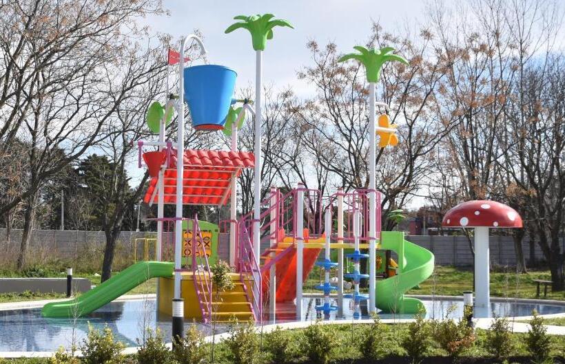 فندق Days Inn Zarate