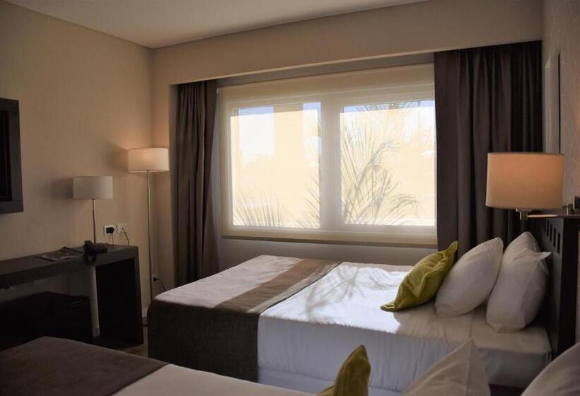 فندق Days Inn Zarate