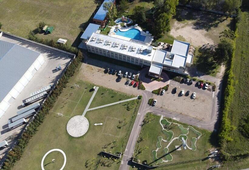 فندق Days Inn Zarate