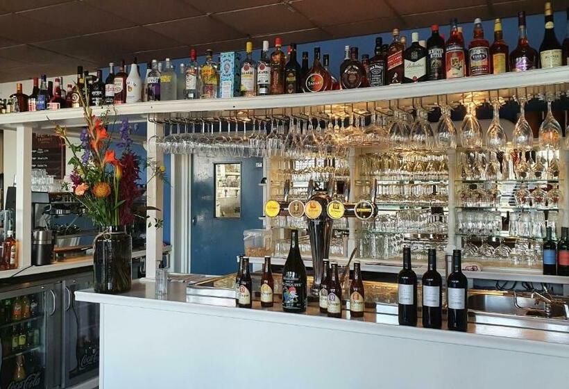 בית מלון כפרי De Zwaan