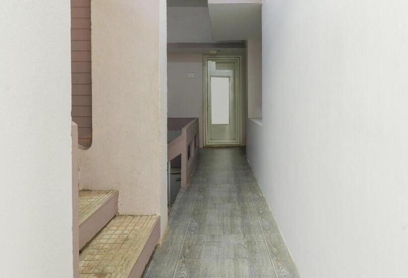 Отель Flagship 82764 Live Inn Guest House