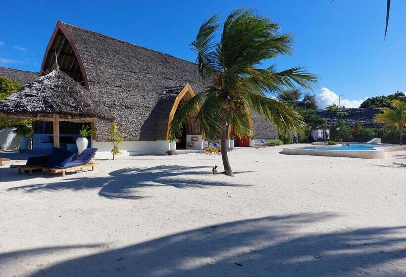 فندق Kijani Beach Villas